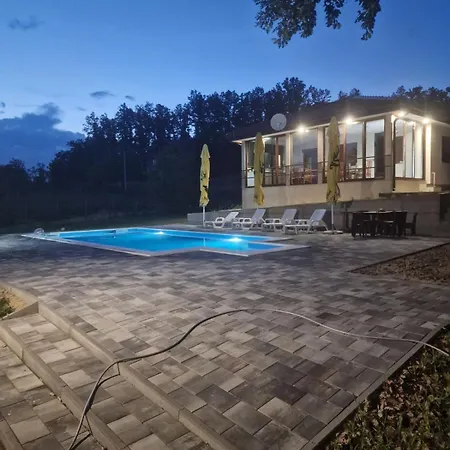 Vikendica El Paradiso Banjaluka 别墅 *