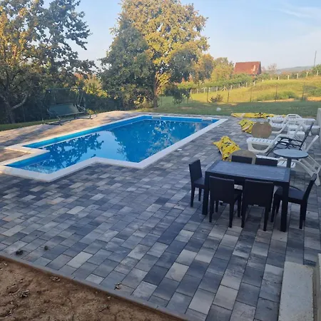 别墅 Vikendica El Paradiso Banjaluka *